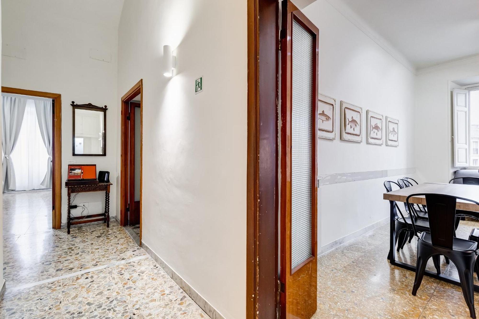 Vivilo Collection - San Vito View Apartment - 3 Bdr 2 Baths Rome Exterior photo