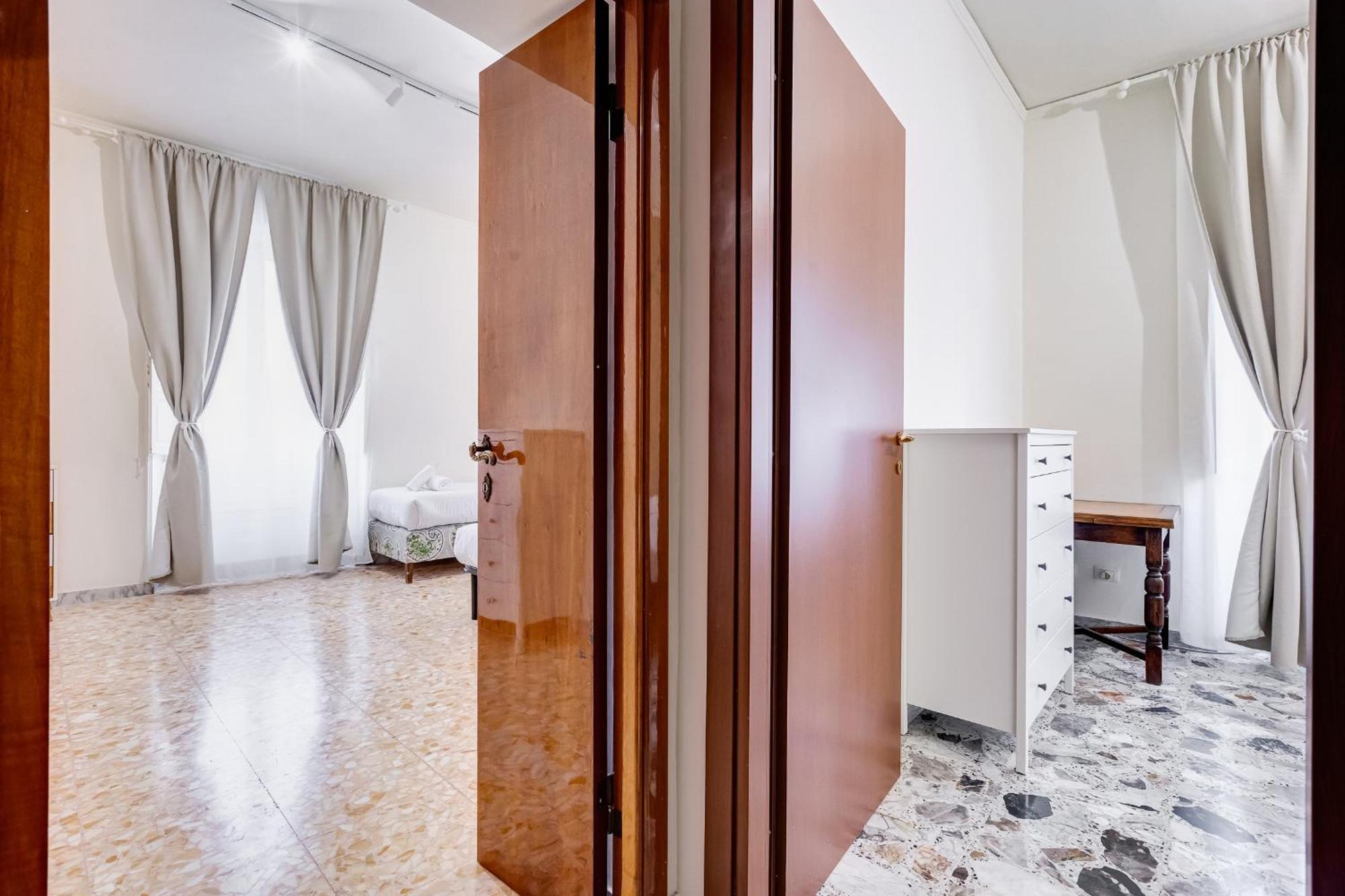 Vivilo Collection - San Vito View Apartment - 3 Bdr 2 Baths Rome Exterior photo