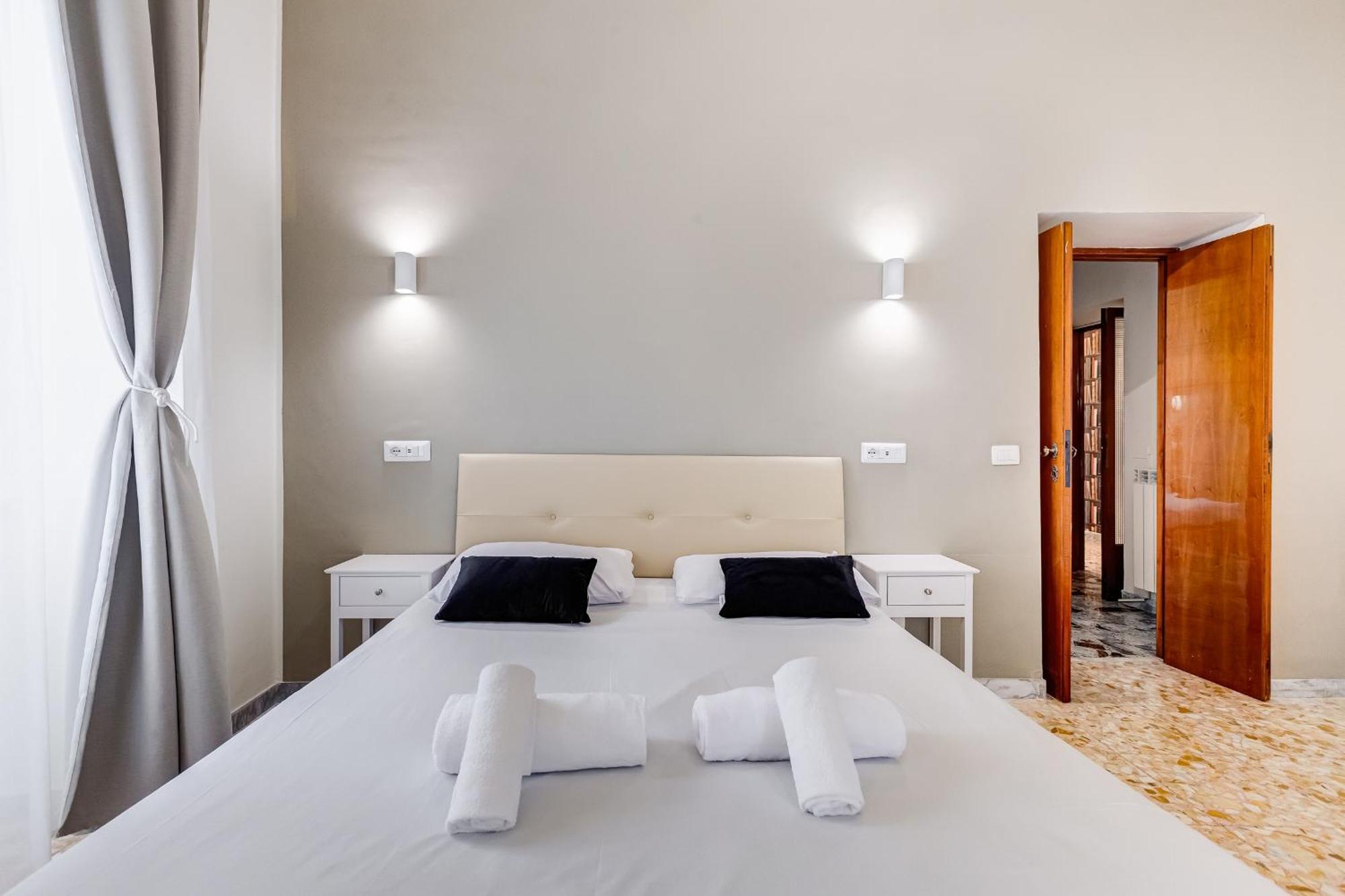 Vivilo Collection - San Vito View Apartment - 3 Bdr 2 Baths Rome Exterior photo