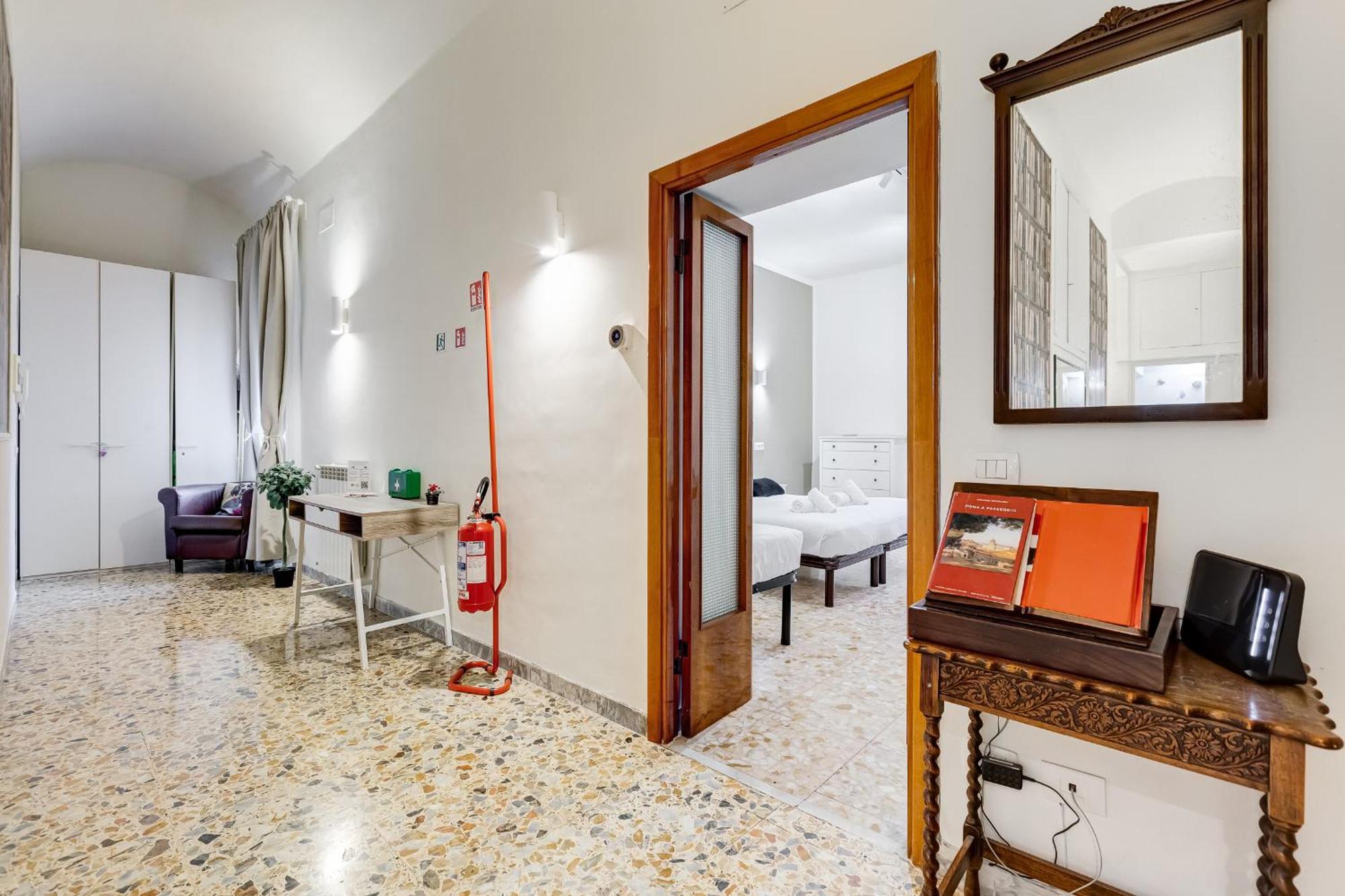 Vivilo Collection - San Vito View Apartment - 3 Bdr 2 Baths Rome Exterior photo