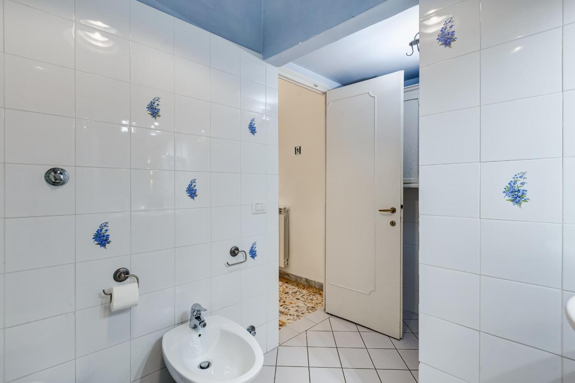 Vivilo Collection - San Vito View Apartment - 3 Bdr 2 Baths Rome Exterior photo